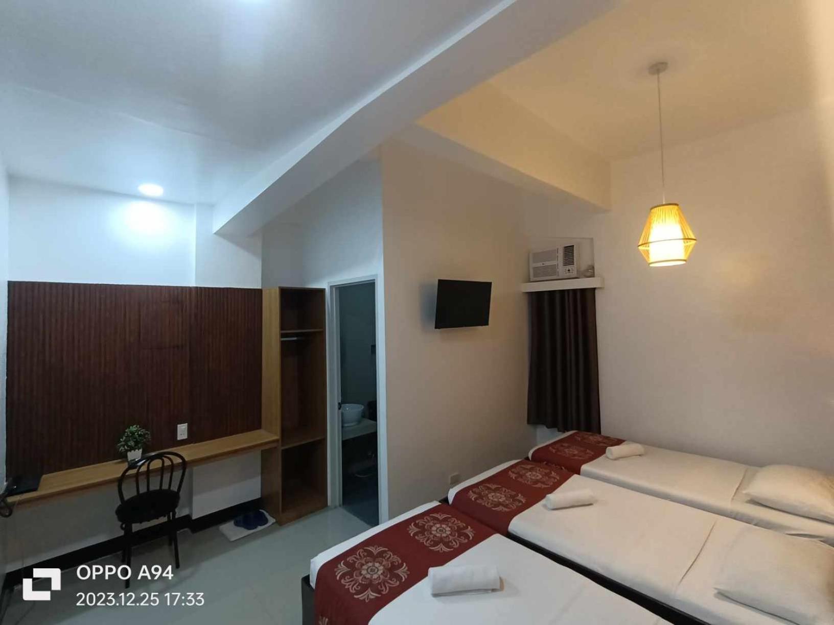 Stone House Quezon City San Juan  Dış mekan fotoğraf
